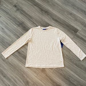 Comfy long sleeve from apt.9 women’s medium